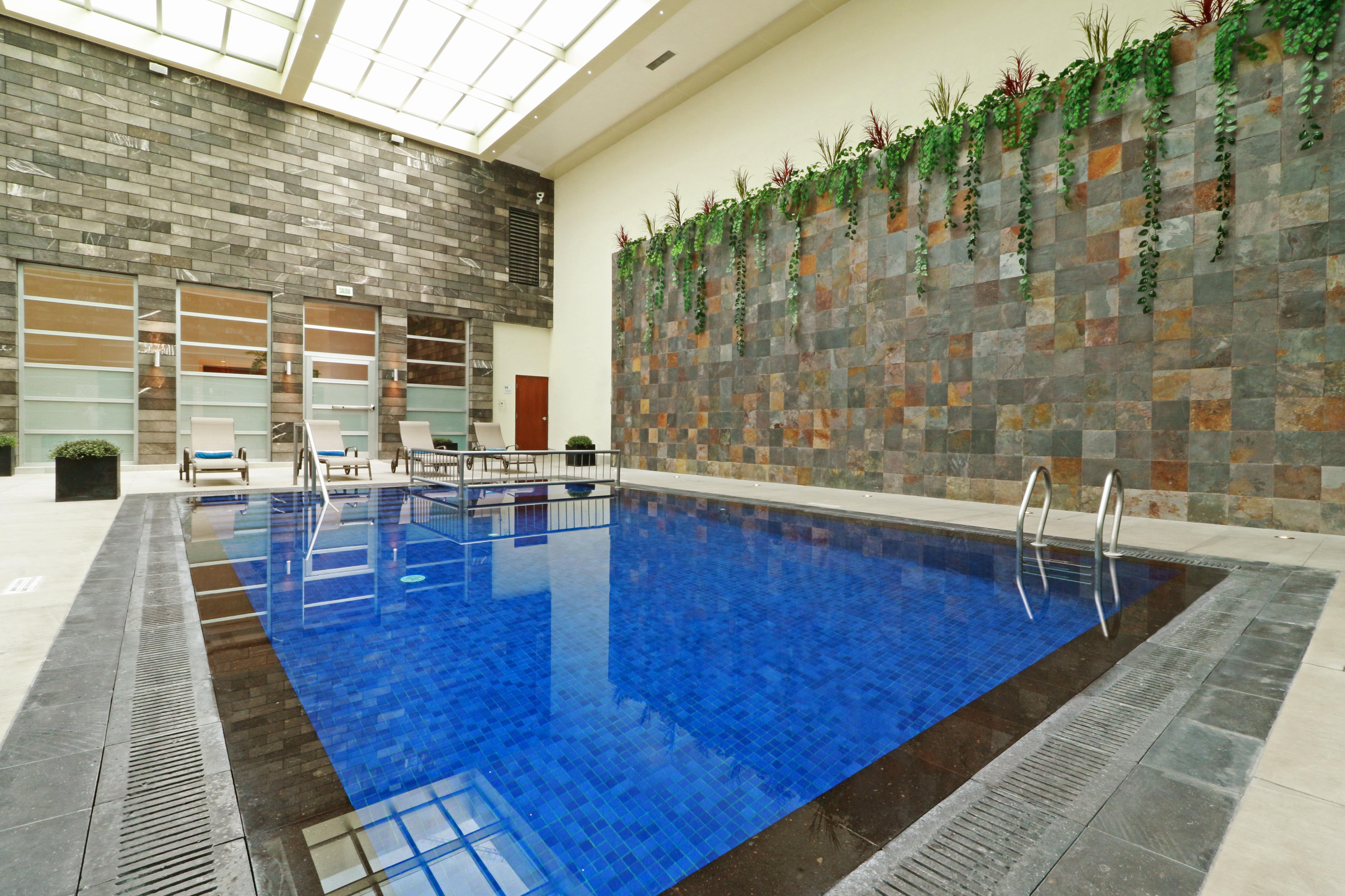 Holiday Inn & Suites Plaza Mayor By Ihg León Exteriör bild
