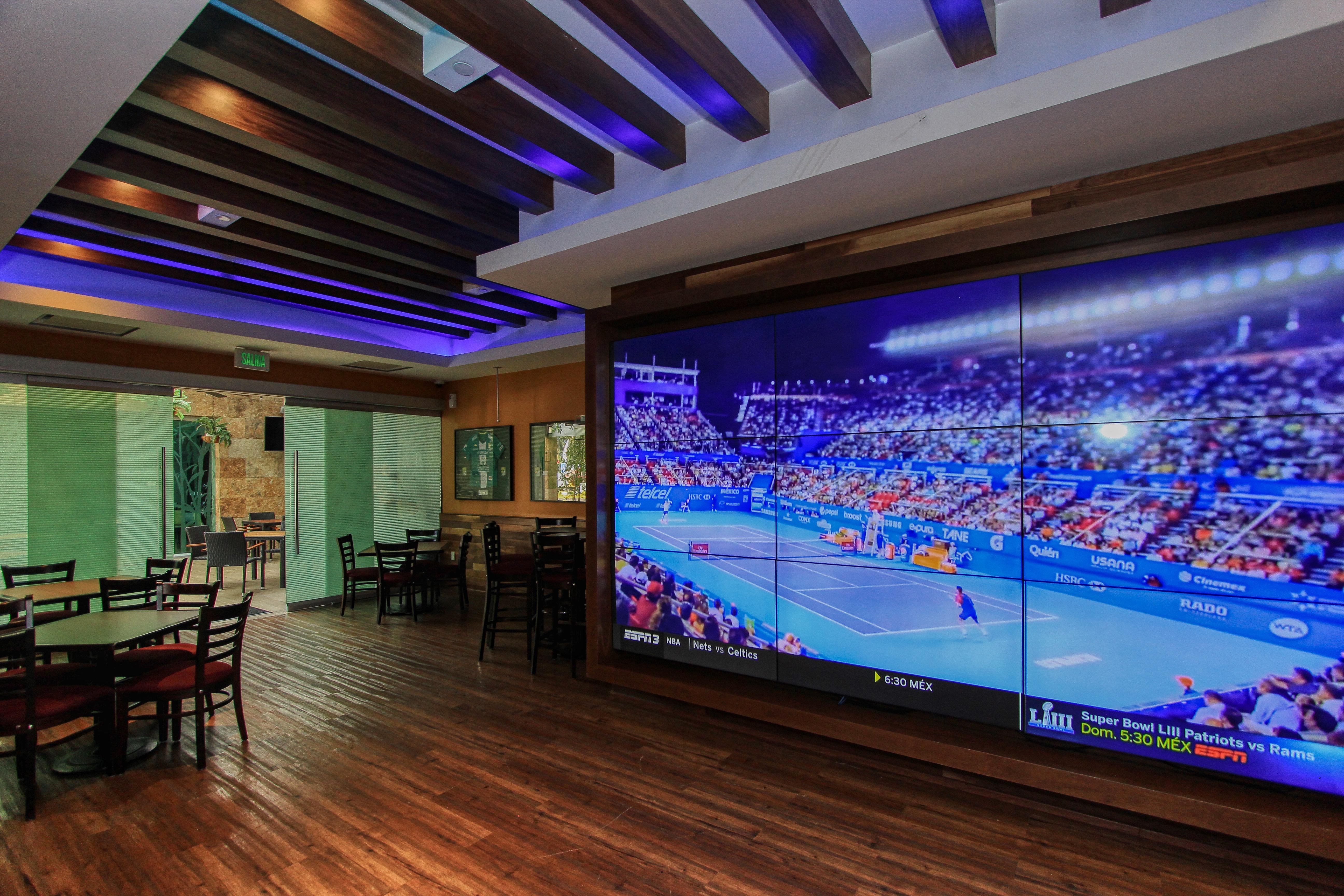 Holiday Inn & Suites Plaza Mayor By Ihg León Exteriör bild