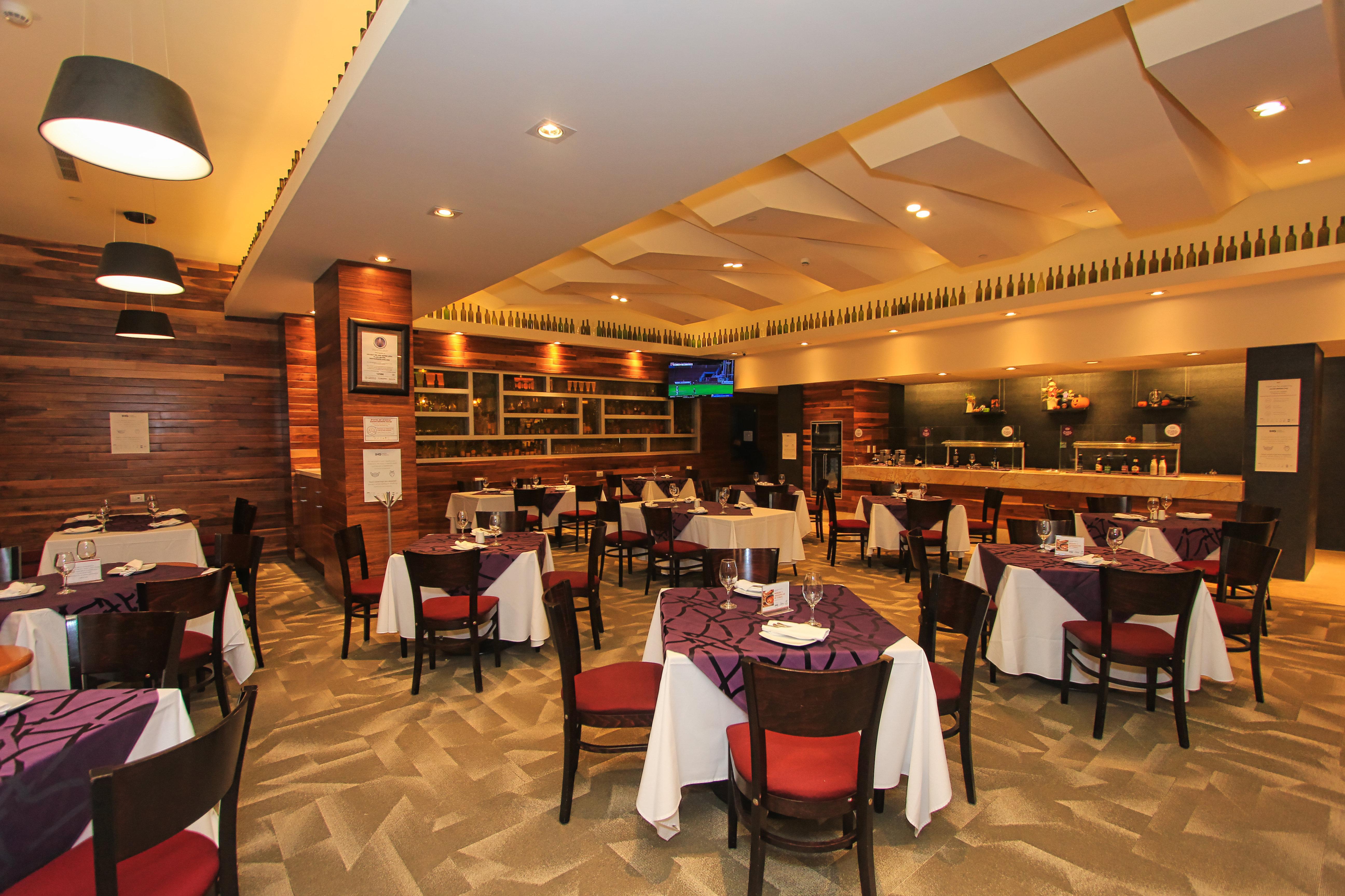 Holiday Inn & Suites Plaza Mayor By Ihg León Exteriör bild