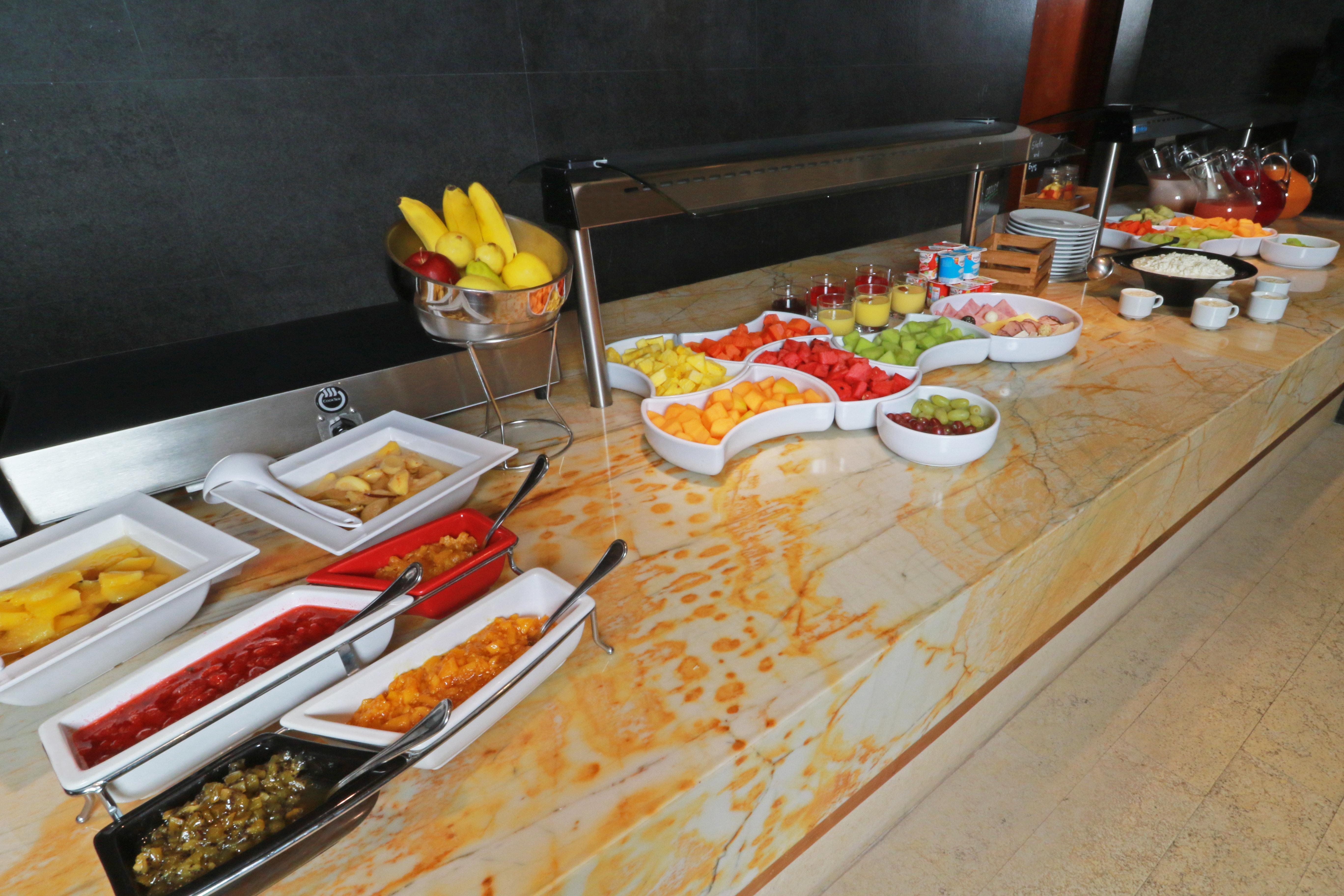 Holiday Inn & Suites Plaza Mayor By Ihg León Exteriör bild