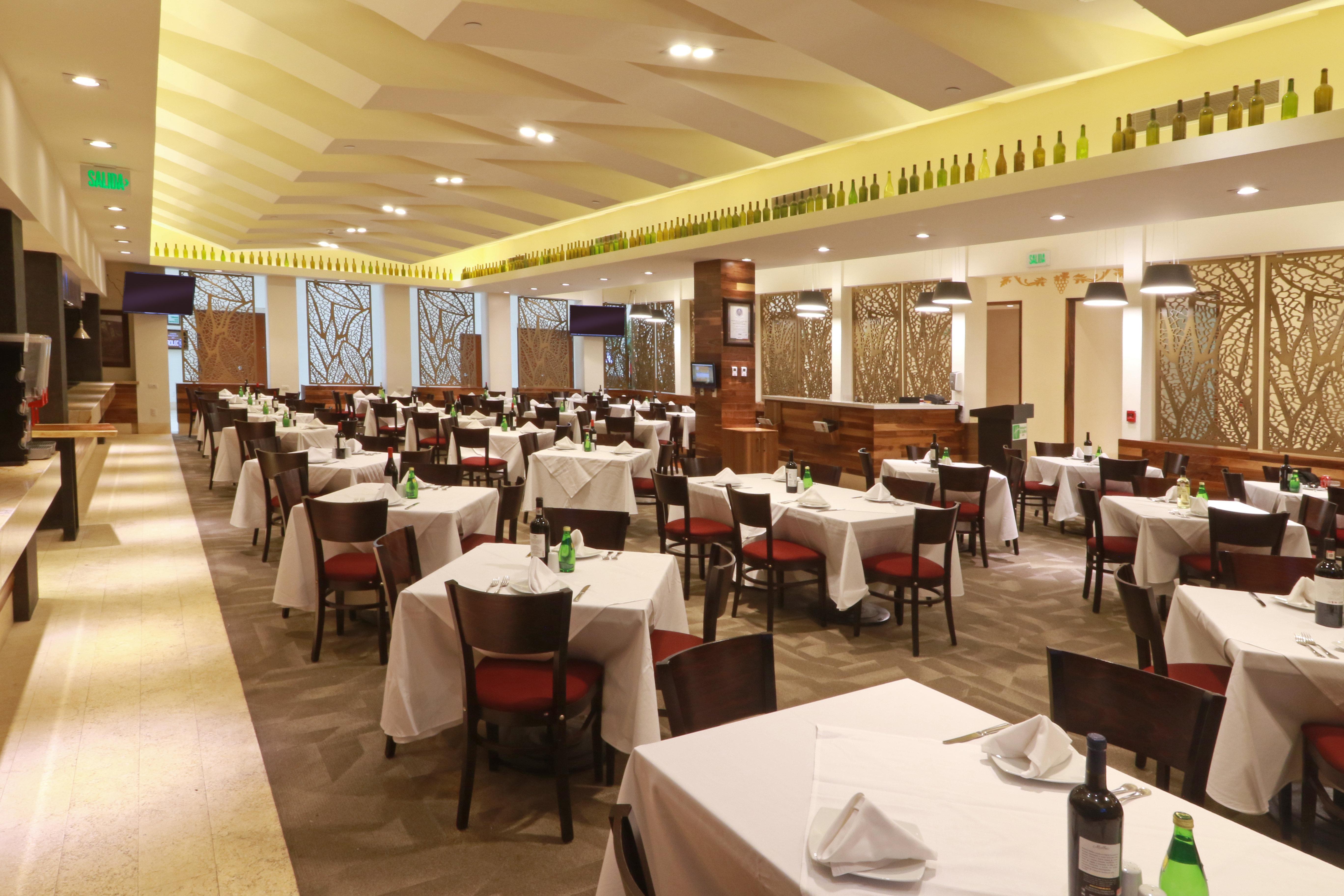 Holiday Inn & Suites Plaza Mayor By Ihg León Exteriör bild