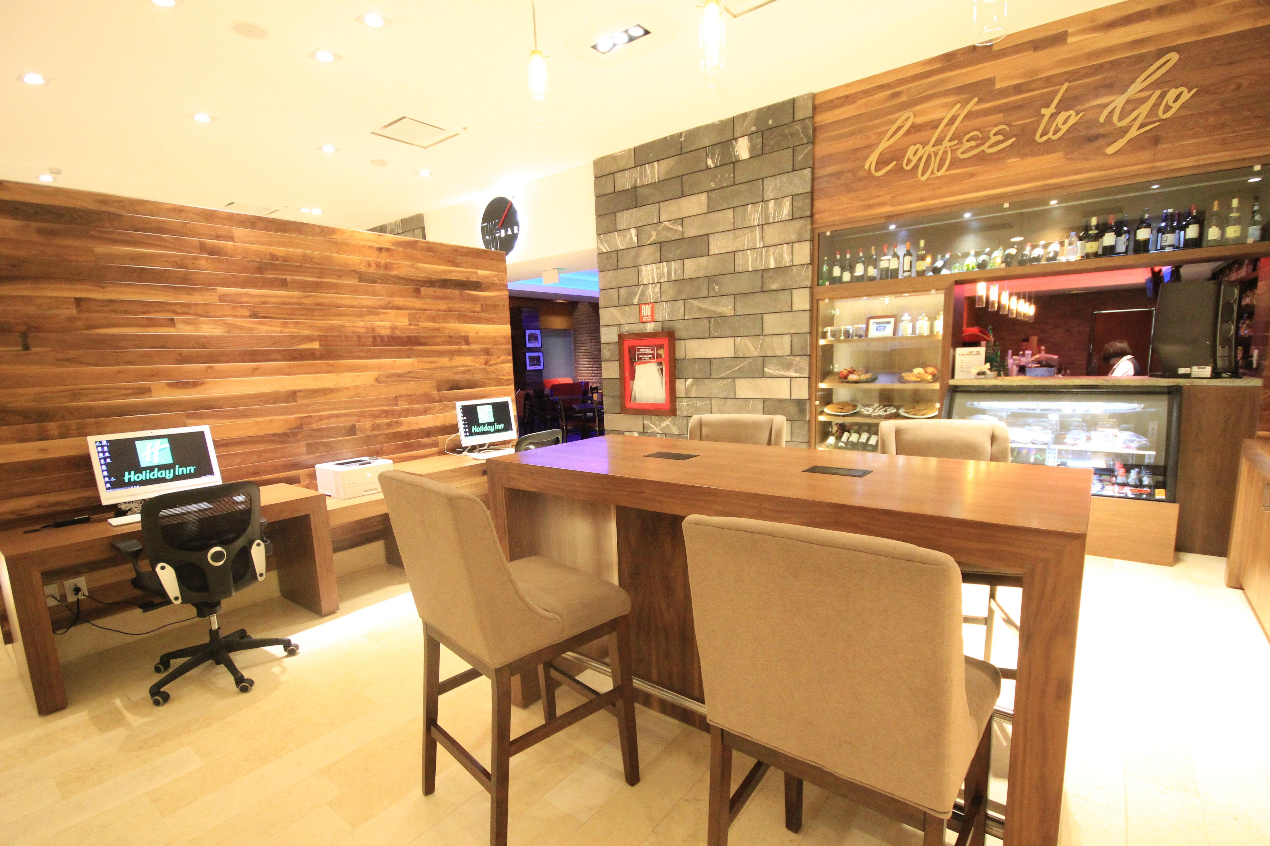 Holiday Inn & Suites Plaza Mayor By Ihg León Exteriör bild