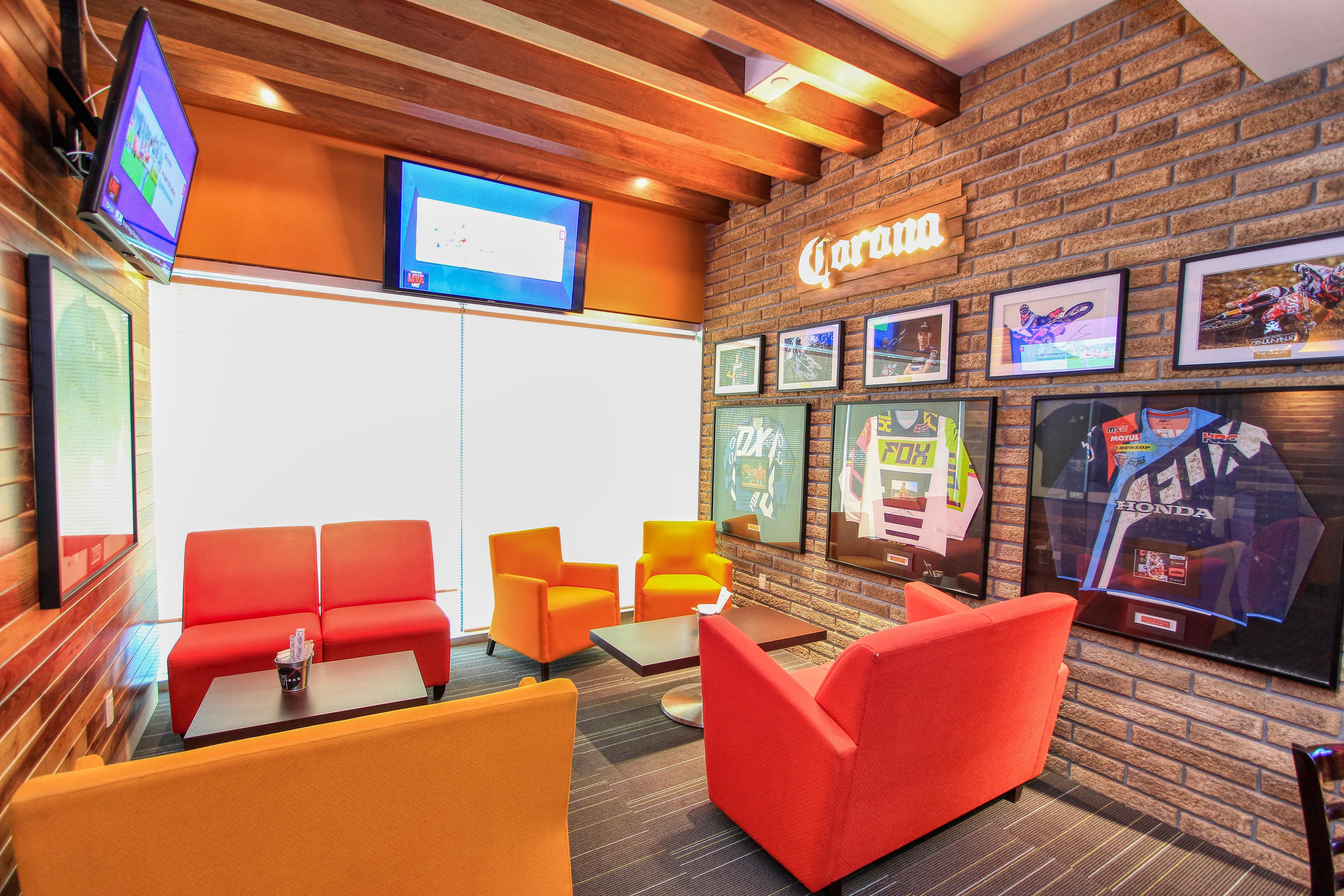 Holiday Inn & Suites Plaza Mayor By Ihg León Exteriör bild
