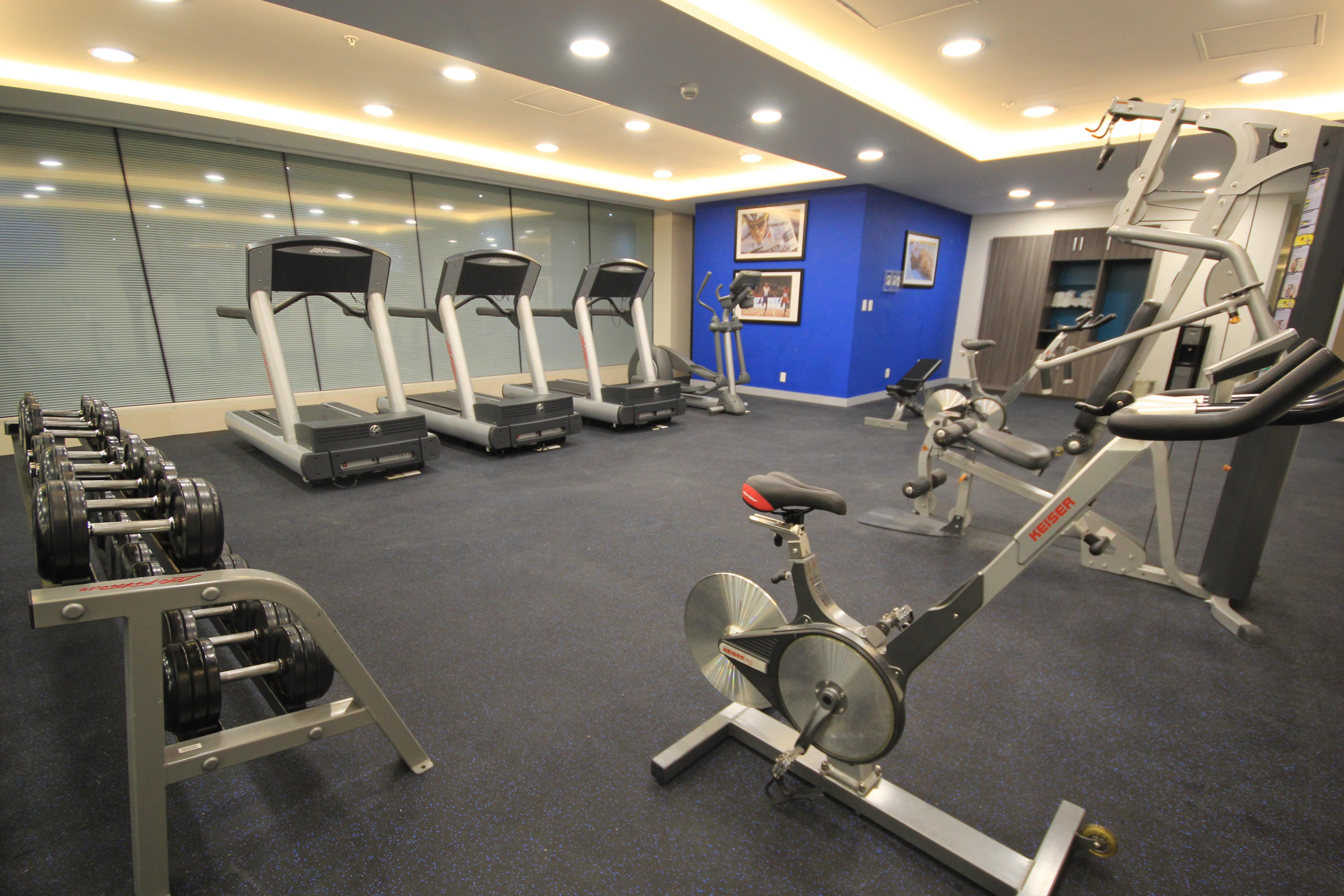 Holiday Inn & Suites Plaza Mayor By Ihg León Exteriör bild